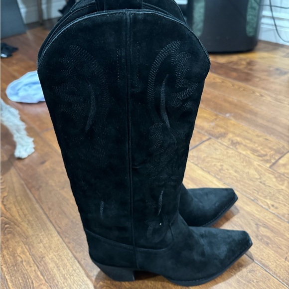 New knee high cowboy boots - Picture 2 of 2